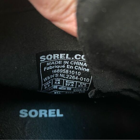 Sorel PDX Lace Up Wedge Boots Lexie Wedge 6.5 waterproof Black Silver EUC - Picture 6 of 6